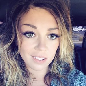 Meet your Posher, Whwhitney